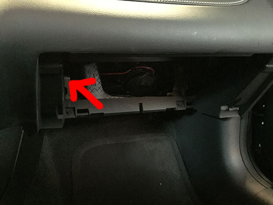 glovebox1